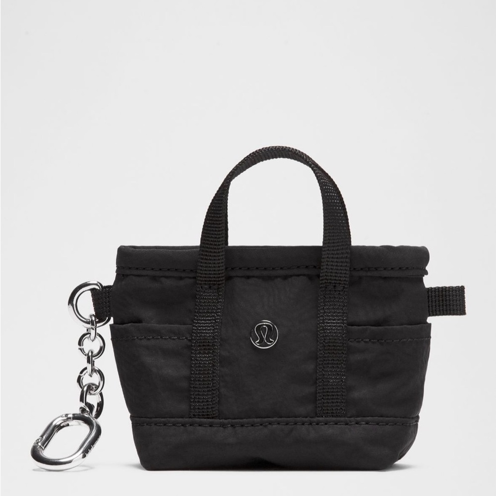 NWT Lululemon Daily Multi-Pocket Nano Tote Bag